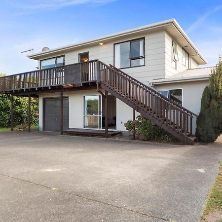 Rainbow Lake House - Lake Taupo Holiday Home Extérieur photo