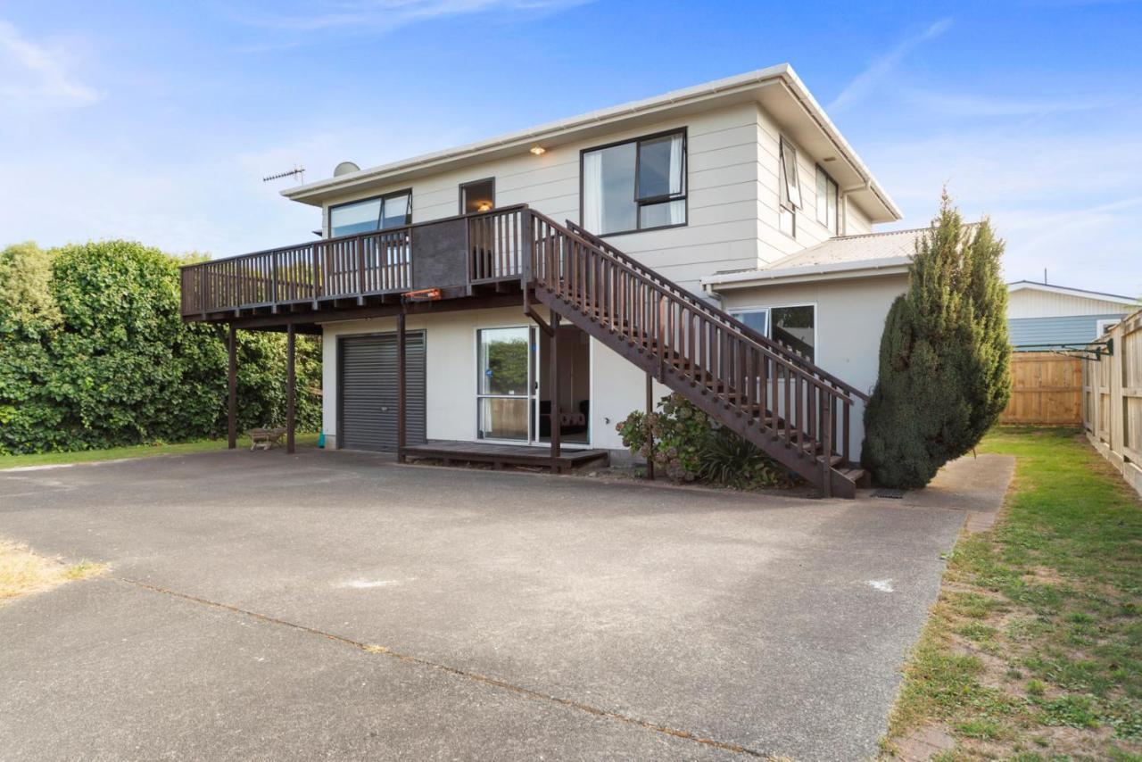 Rainbow Lake House - Lake Taupo Holiday Home Extérieur photo